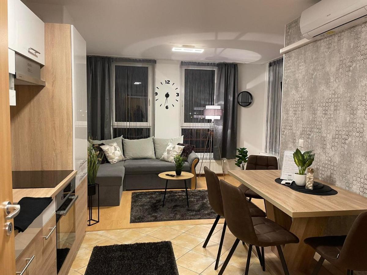 Bük Europa 20 Apartman מראה חיצוני תמונה